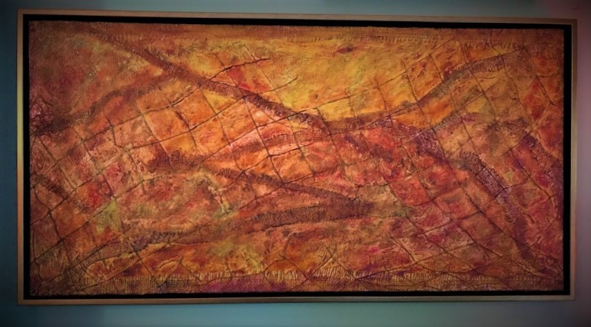 alligator in waiting